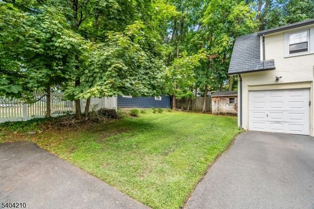 20 Braemore Rd, Montclair Twp., NJ 07043