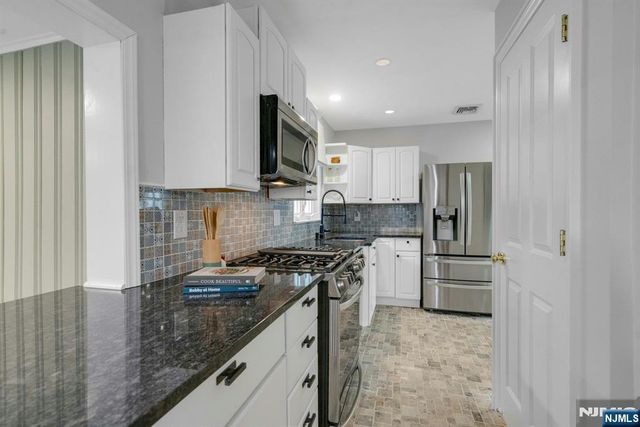 57 Stonefield Road, Glen Rock, NJ 07452