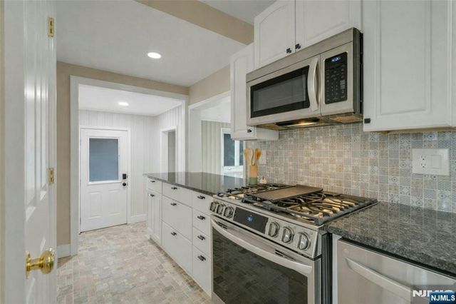 57 Stonefield Road, Glen Rock, NJ 07452