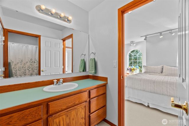 3517 Frogs Leap Lane NE, Olympia, WA 98506