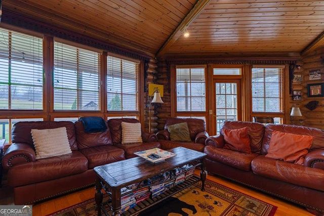 201 Mountainside Parkway, Ellijay, GA 30536