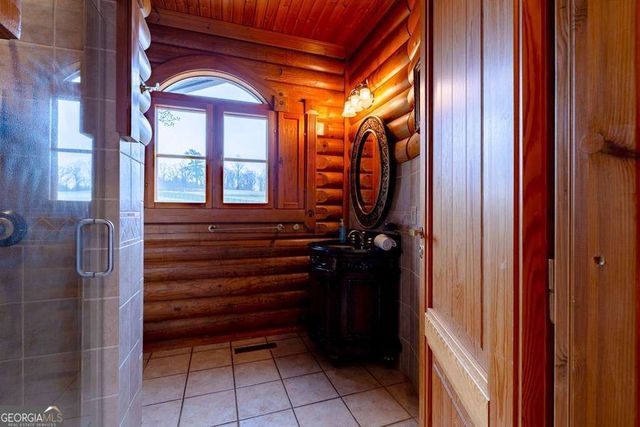 201 Mountainside Parkway, Ellijay, GA 30536