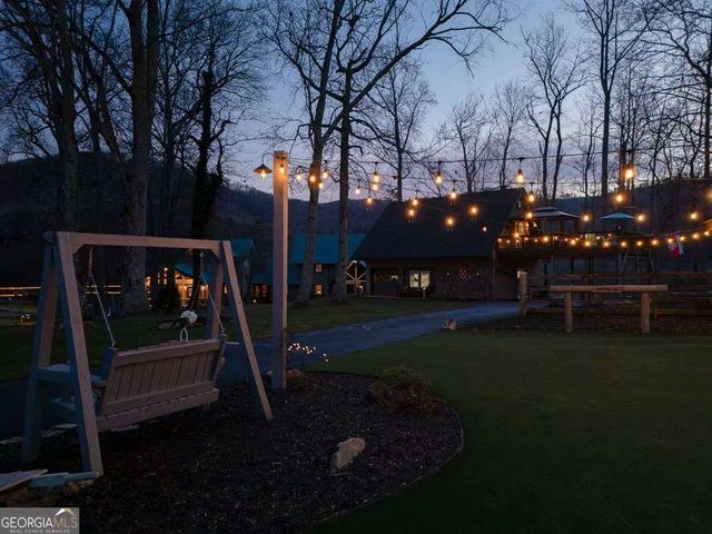 201 Mountainside Parkway, Ellijay, GA 30536