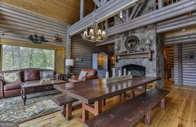 201 Mountainside Parkway, Ellijay, GA 30536