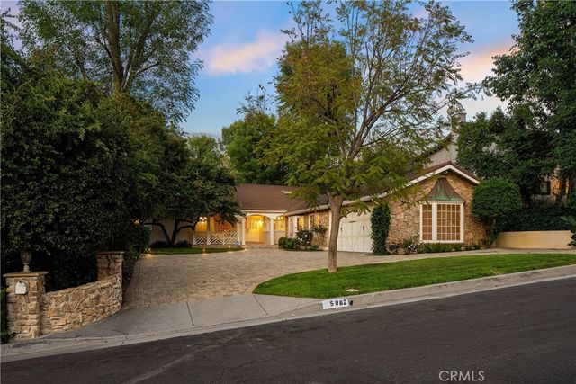 5062 Calvin Avenue, Tarzana, CA 91356