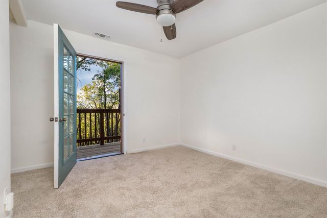 14594 Mill Creek Ln, Grass Valley, CA 95945