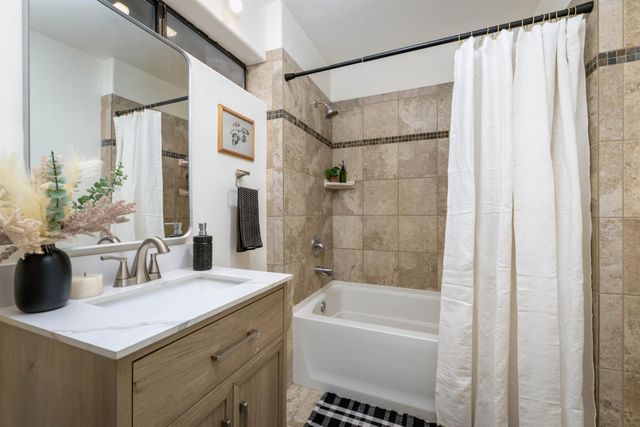14594 Mill Creek Ln, Grass Valley, CA 95945