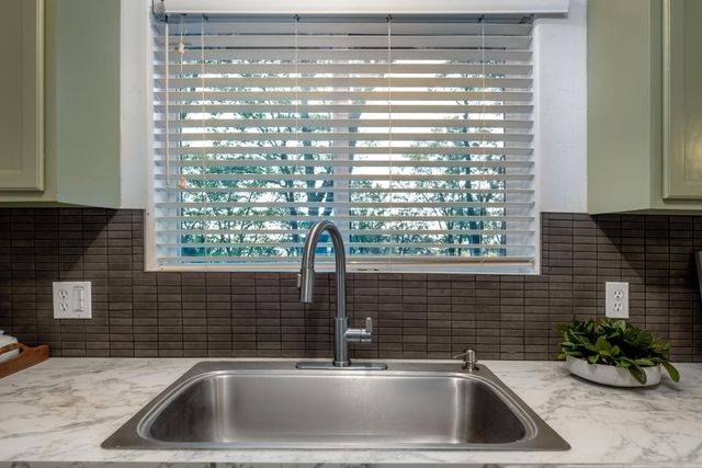 14594 Mill Creek Ln, Grass Valley, CA 95945