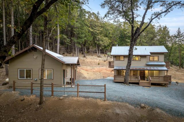 14594 Mill Creek Ln, Grass Valley, CA 95945