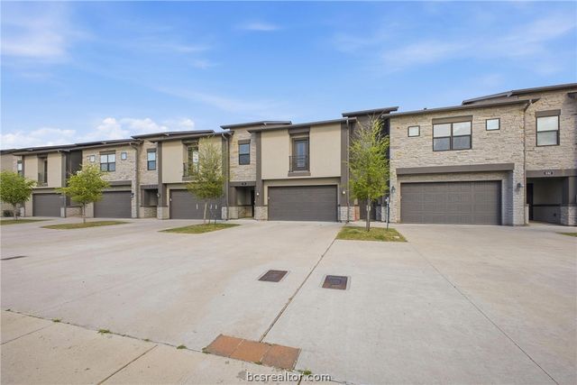 536 Momma Bear Drive, College Station, TX 77845
