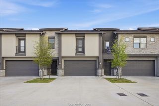 536 Momma Bear Drive, College Station, TX 77845
