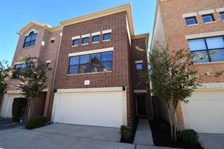 8642 Meadowcroft Drive, Houston, TX 77063