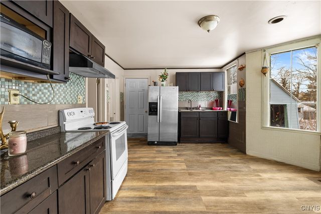 3566 Oneida Street, New Hartford, NY 13413