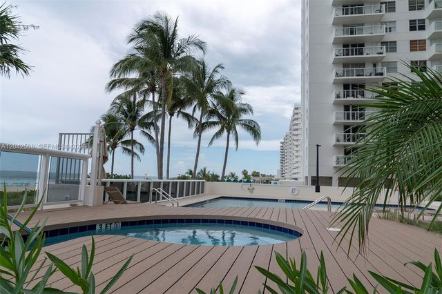 5757 Collins Avenue 1604, Miami Beach, FL 33140