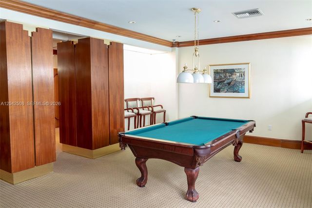 5757 Collins Avenue 1604, Miami Beach, FL 33140