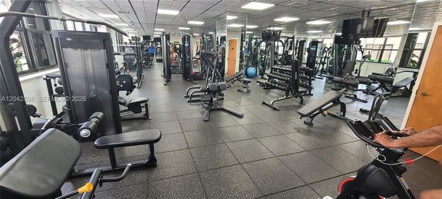 5757 Collins Avenue 1604, Miami Beach, FL 33140