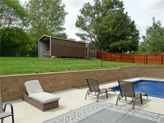 18011 Broadview Drive, Springdale, AR 72764