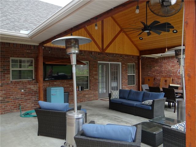 18011 Broadview Drive, Springdale, AR 72764