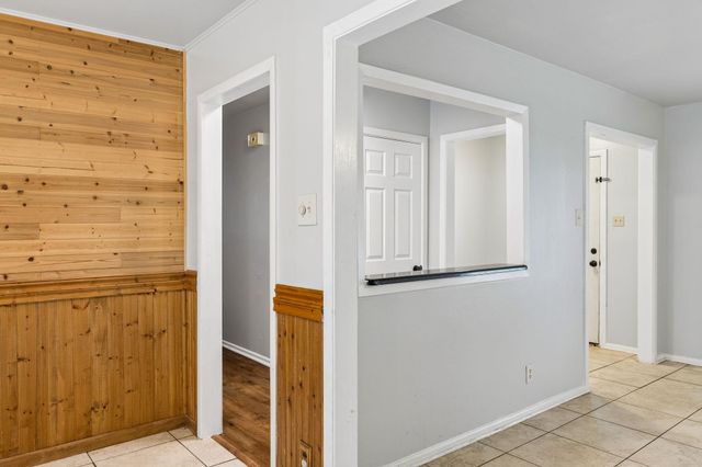202 E Tate ST, Burnet, TX 78611