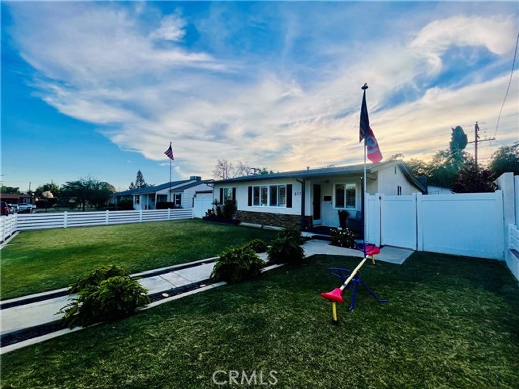 617 N Ukiah, Upland, CA 91786