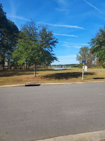 379 Azalea Dr, Hardeeville, SC 29927