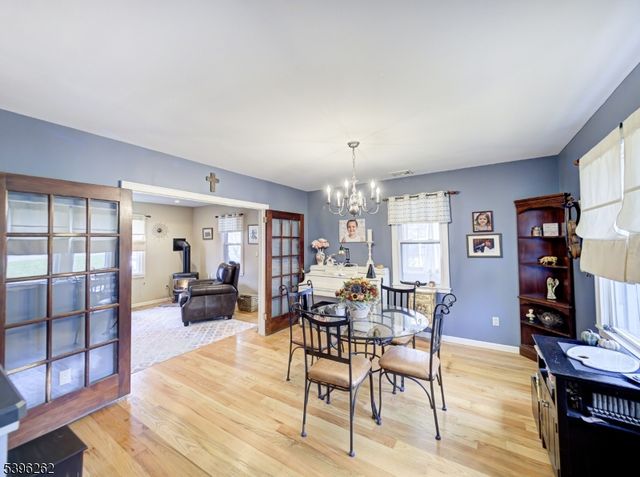 26 Bellows Ln, Montville Twp., NJ 07082