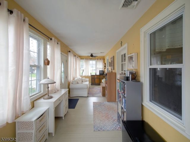 26 Bellows Ln, Montville Twp., NJ 07082