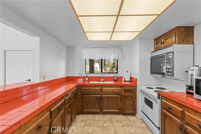 166 Tallyho, Santa Maria, CA 93455