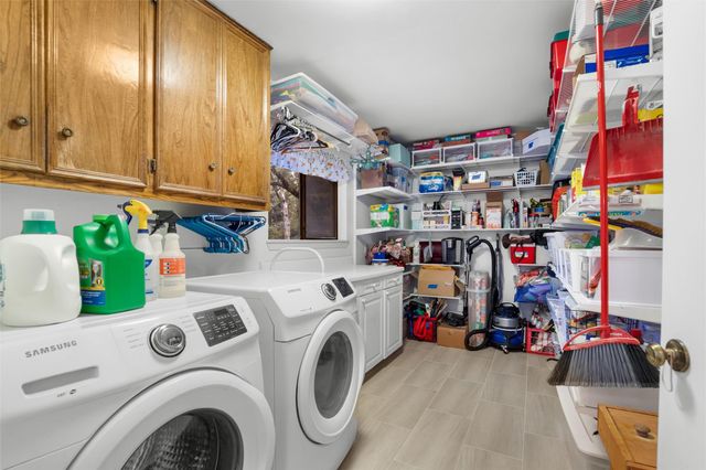 312 Southcross RD, Georgetown, TX 78628