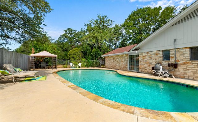 312 Southcross RD, Georgetown, TX 78628