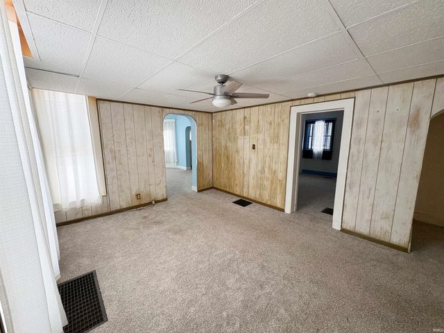 647 N Elm Street, Muncie, IN 47305