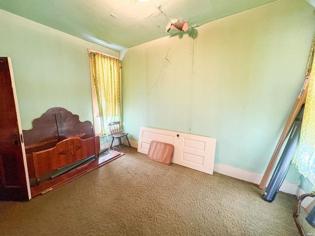 647 N Elm Street, Muncie, IN 47305