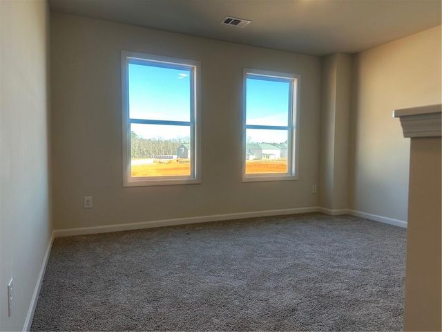 689 Rodeo Drive, Auburn, GA 30011