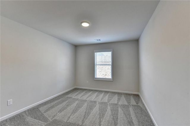 689 Rodeo Drive, Auburn, GA 30011