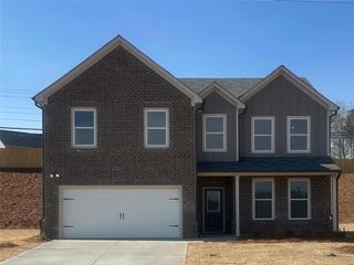 689 Rodeo Drive, Auburn, GA 30011