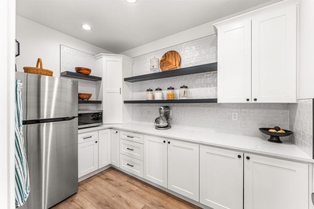 10911 S SHERMAN Rd, Spokane, WA 99224