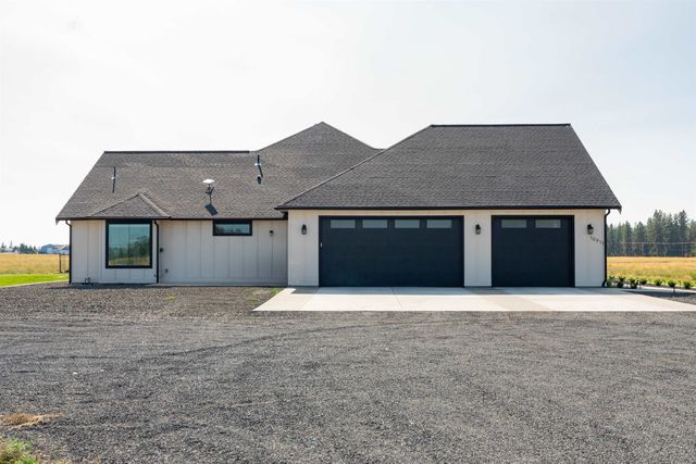 10911 S SHERMAN Rd, Spokane, WA 99224