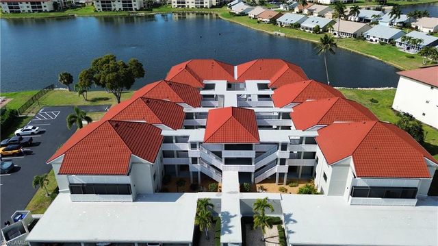 11610 Caravel CIR 105, Fort Myers, FL 33908