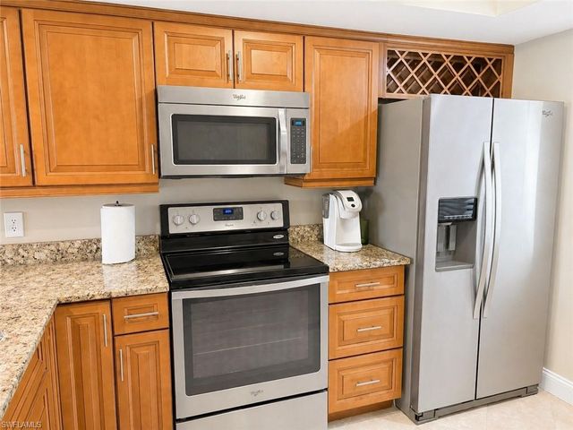 11610 Caravel CIR 105, Fort Myers, FL 33908