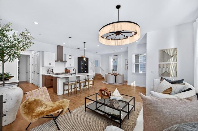 2367 Omaha Beach Ave, Sacramento, CA 95818