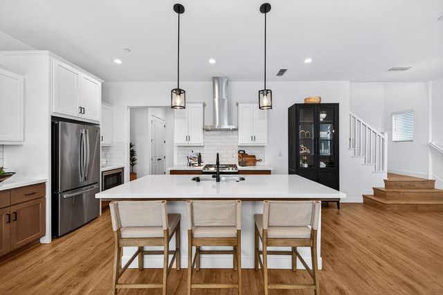 2367 Omaha Beach Ave, Sacramento, CA 95818