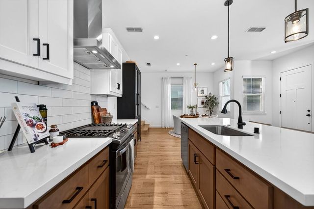 2367 Omaha Beach Ave, Sacramento, CA 95818