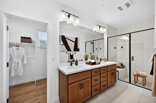 2367 Omaha Beach Ave, Sacramento, CA 95818