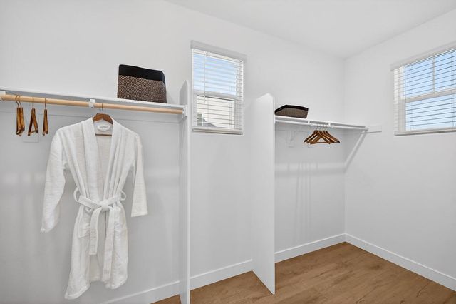 2367 Omaha Beach Ave, Sacramento, CA 95818