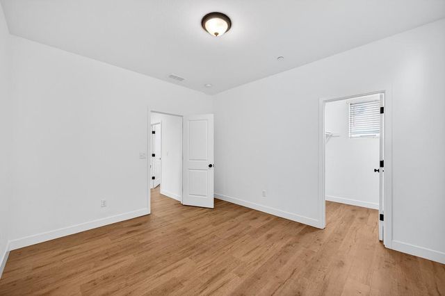 2367 Omaha Beach Ave, Sacramento, CA 95818