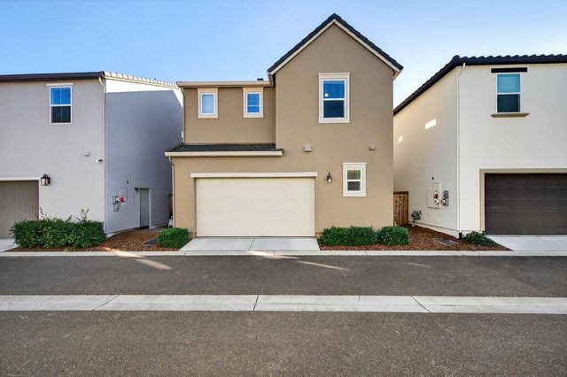 2367 Omaha Beach Ave, Sacramento, CA 95818