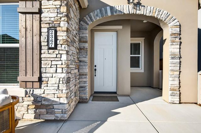 2367 Omaha Beach Ave, Sacramento, CA 95818