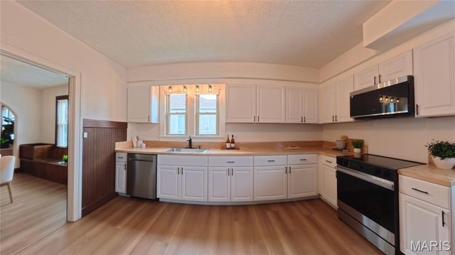 3303 Roland Avenue, Belleville, IL 62226