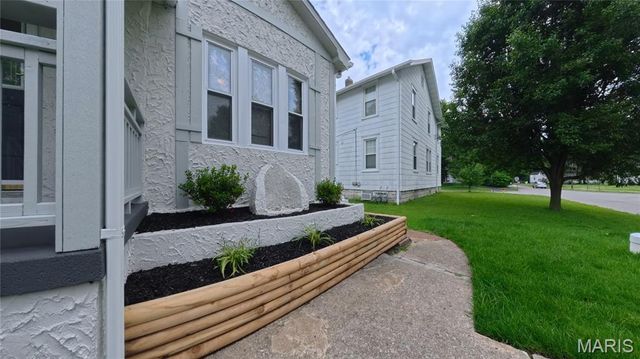 3303 Roland Avenue, Belleville, IL 62226