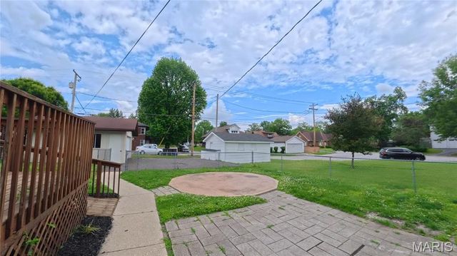 3303 Roland Avenue, Belleville, IL 62226